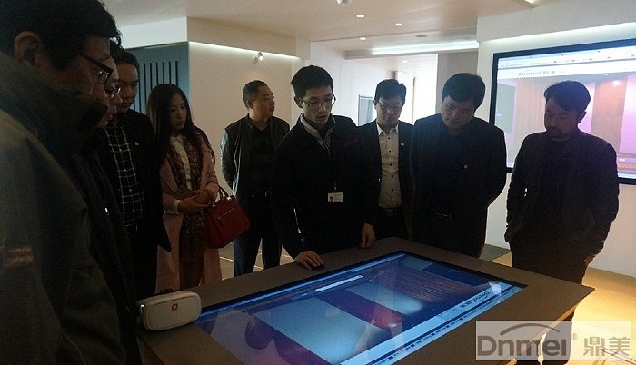 鼎美(měi)工(gōng)程師(shī)演示鼎美(měi)3D雲設計(jì)平台